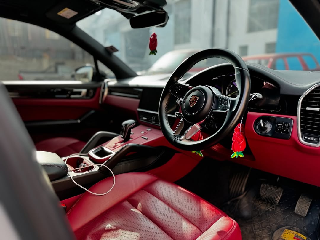 Porsche